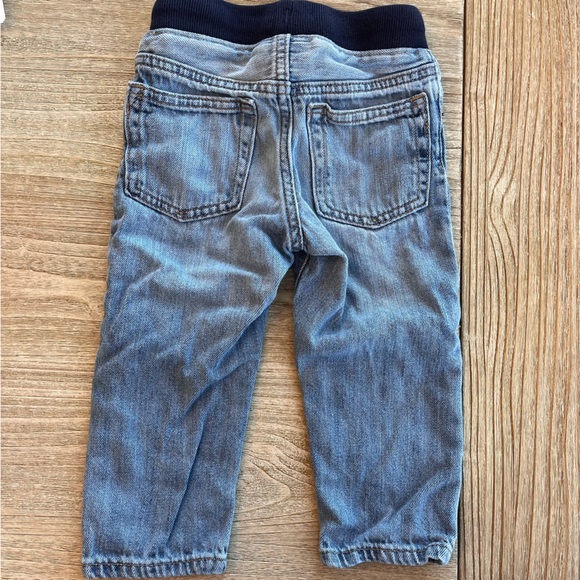 babyGap Pull-On Slim Fit Jeans with Washwell 2 pack dark and medium wash - Picture 3 of 8